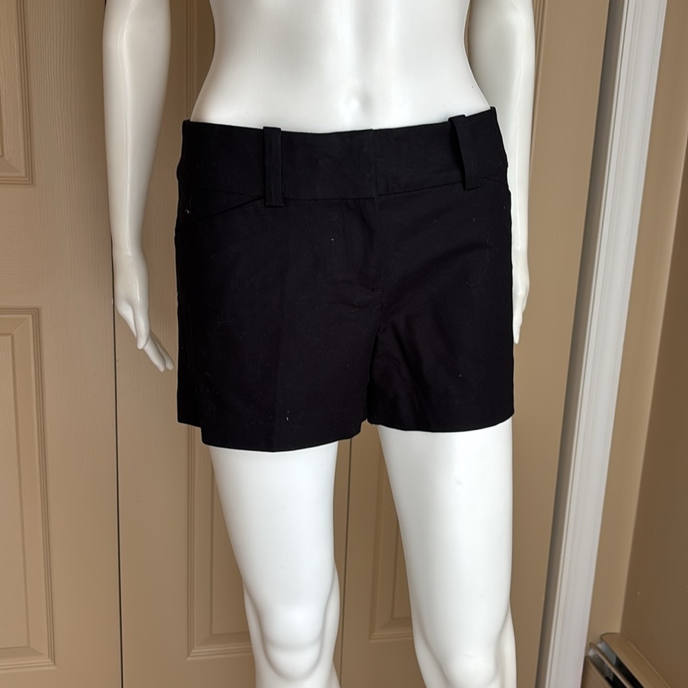 NWT ANN TAYLOR SIGNATURE shorts